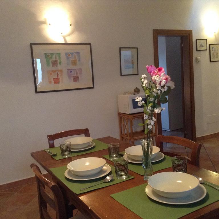 Vellutini Number One Apartment Florence Room photo