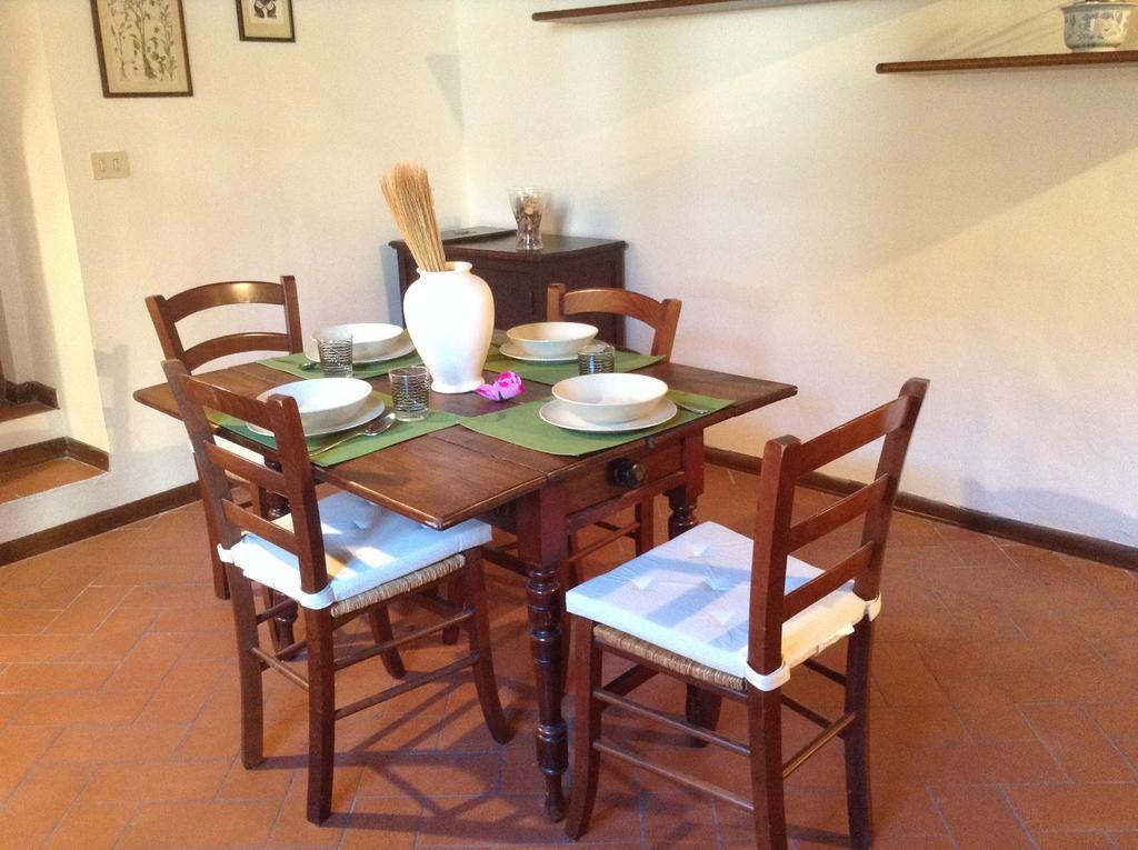 Vellutini Number One Apartment Florence Room photo
