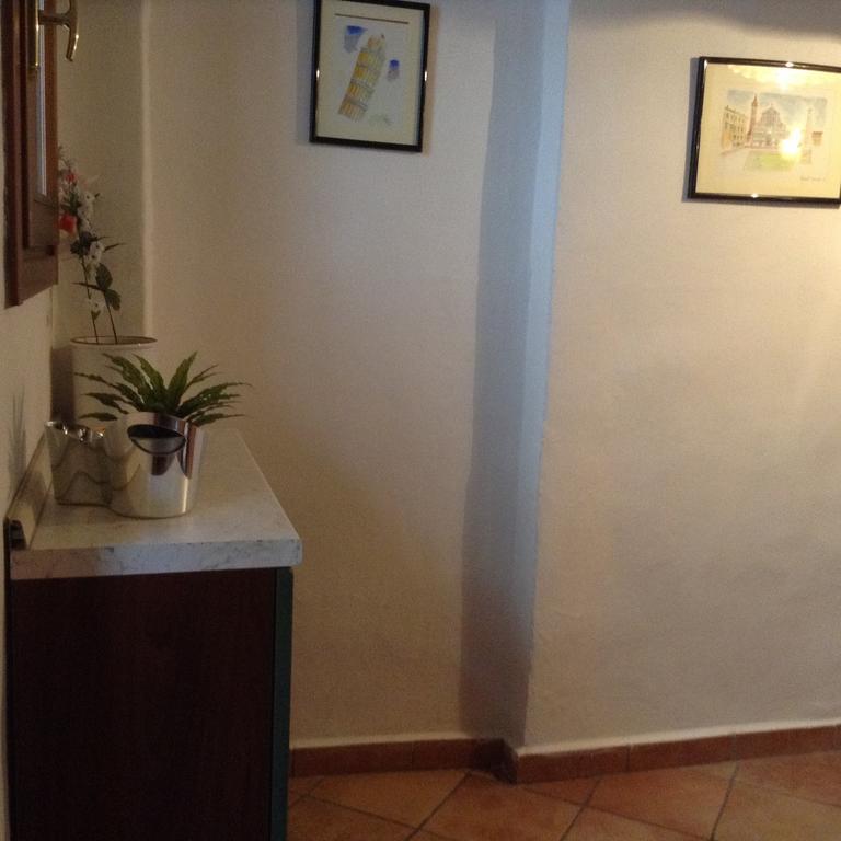 Vellutini Number One Apartment Florence Room photo
